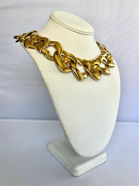 Yves Saint Laurent (YSL) Vintage Gilt Heart Collier 